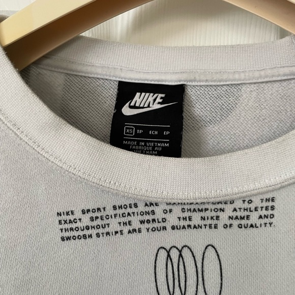 Nike 21.0 Cropped Sweatshirt - Picture 5 of 8